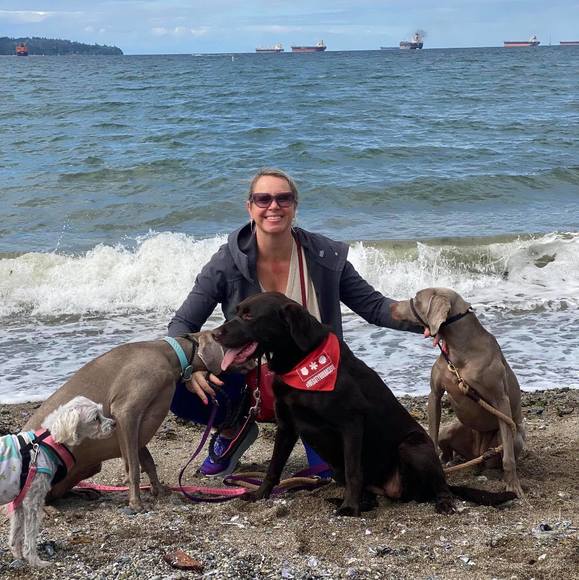 Meet your Posher, Stefanie - Picture 2 of 2